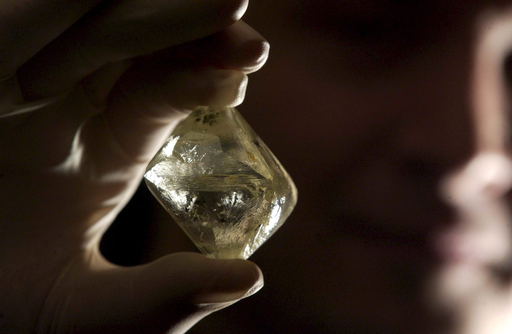 The 616 stone, the largest uncut diamond crystal in the world