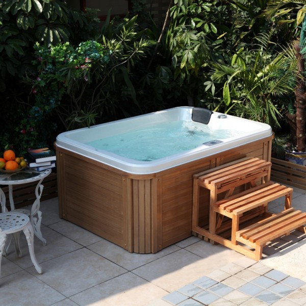 jacuzzi extérieur